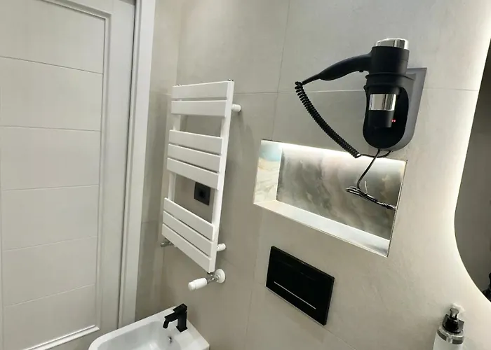 Luxury 56 בית הארחה 4*